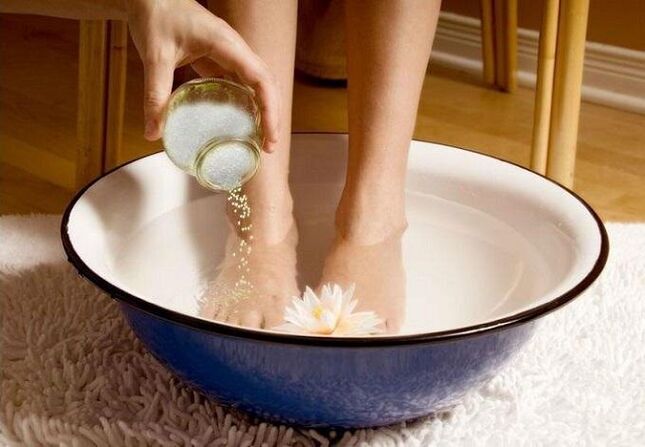 baie pentru tratamentul ciupercilor dintre degetele de la picioare